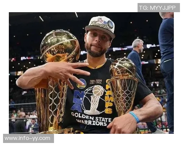 库里关注抗议活动呼吁倾听民众心声在严寒中坚持三小时 库里关注抗议活动呼吁倾听民众心声在严寒中坚持三小时