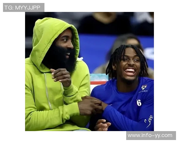 快船对待哈登与乔治如出一辙不愿签长约引发关注 快船对待哈登与乔治如出一辙不愿签长约引发关注